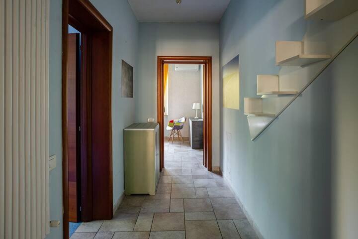 Appartamento Fronte Mare - parcheggio privato Pescara Esterno foto